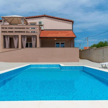 Apartmani Krzak Nin Extérieur photo