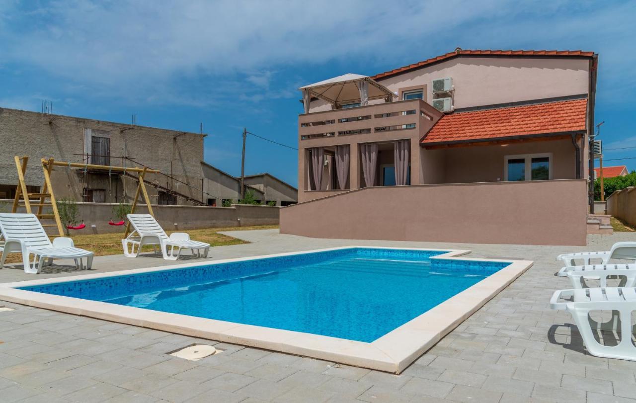 Apartmani Krzak Nin Extérieur photo