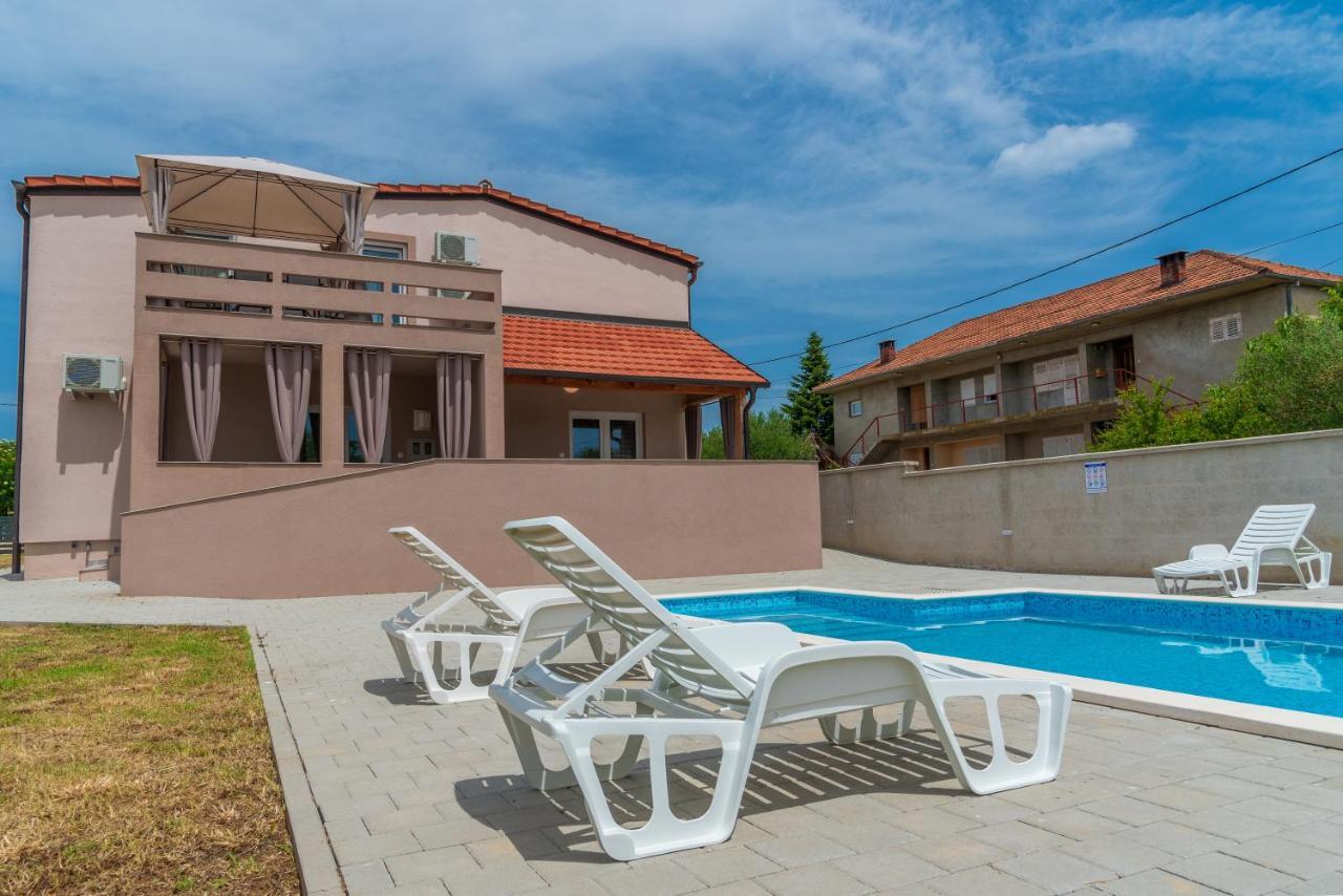 Apartmani Krzak Nin Extérieur photo