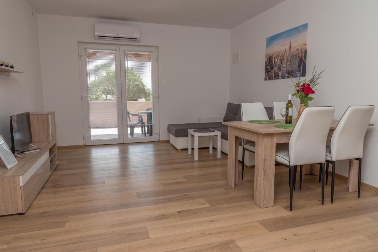Apartmani Krzak Nin Extérieur photo