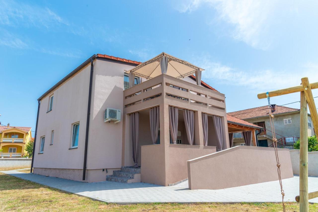 Apartmani Krzak Nin Extérieur photo