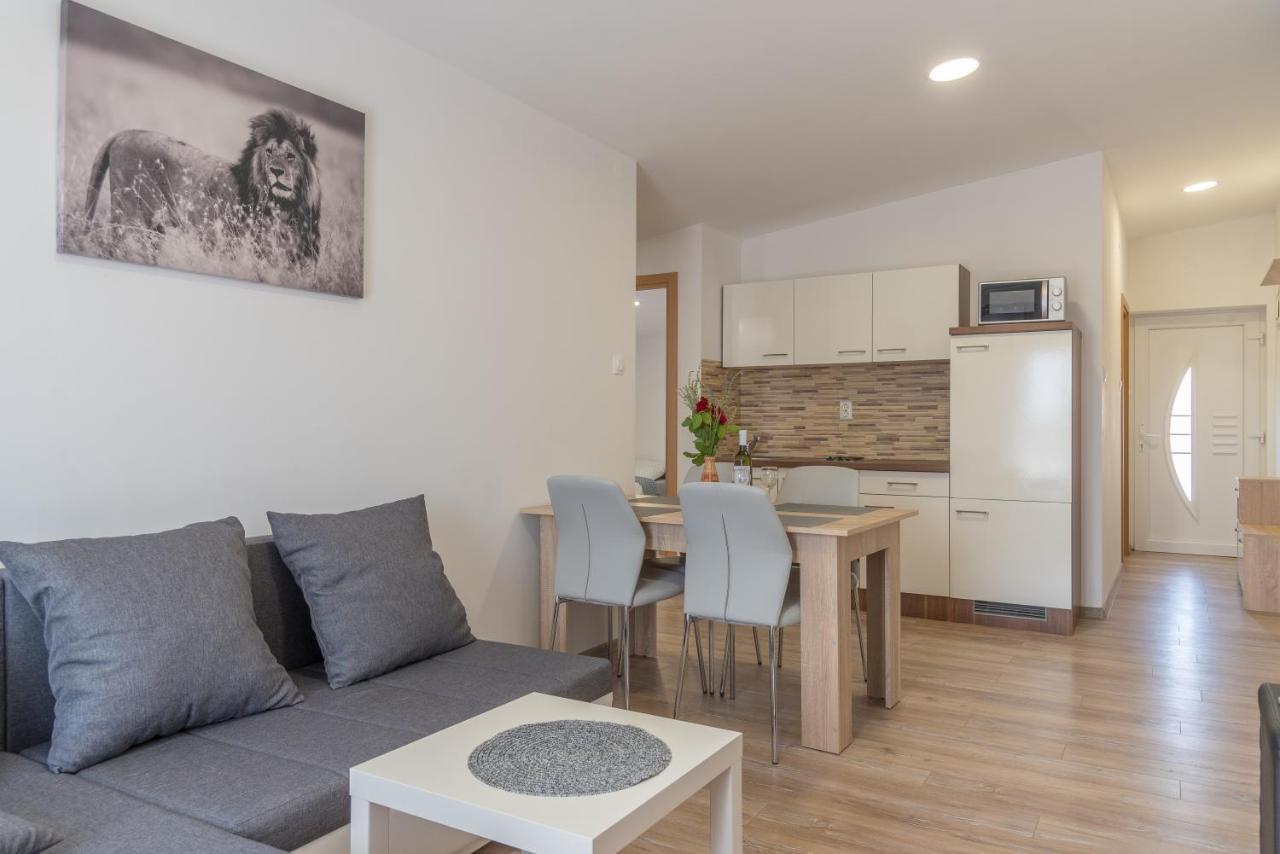 Apartmani Krzak Nin Extérieur photo