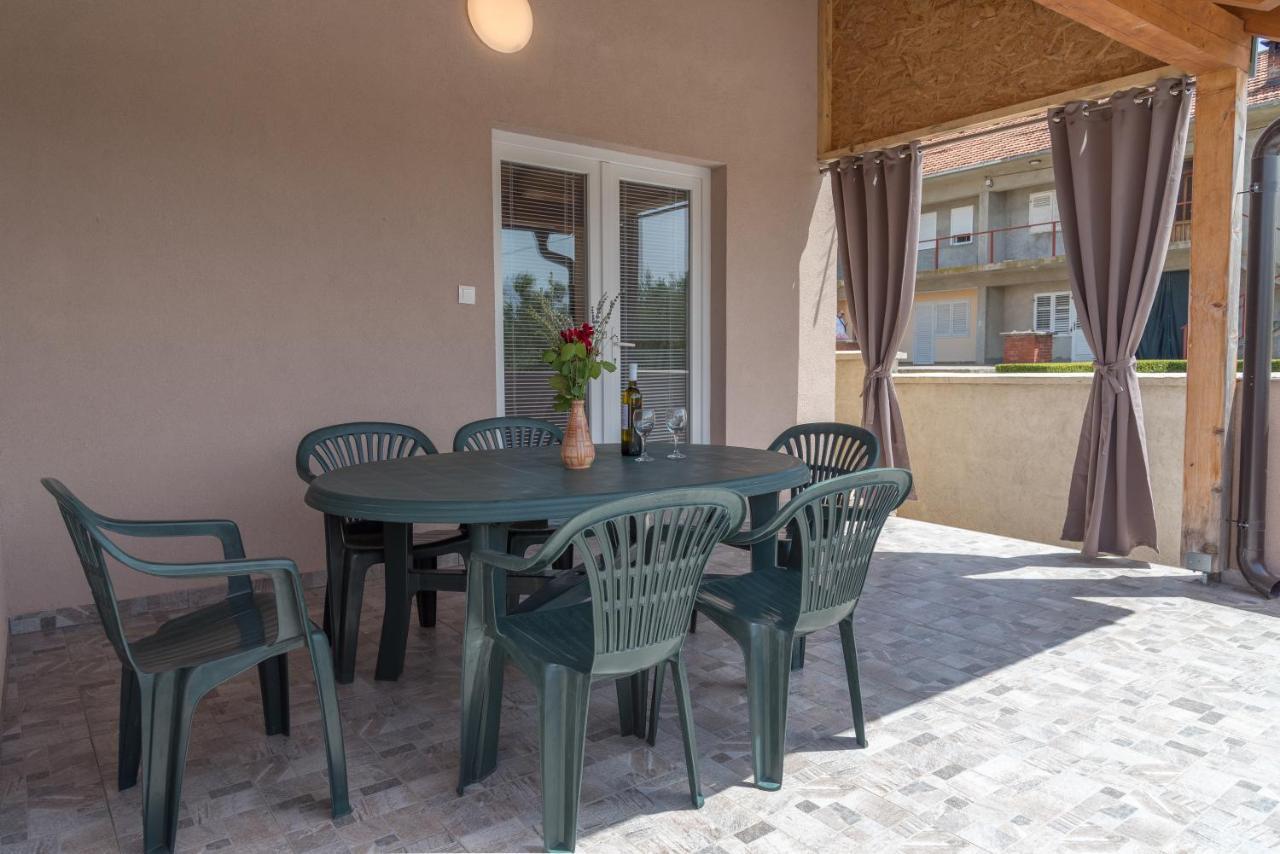Apartmani Krzak Nin Extérieur photo